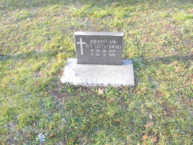 Grób Zdzisław Świeszczakowski