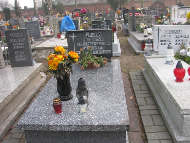 Grób Genowefa Gajda