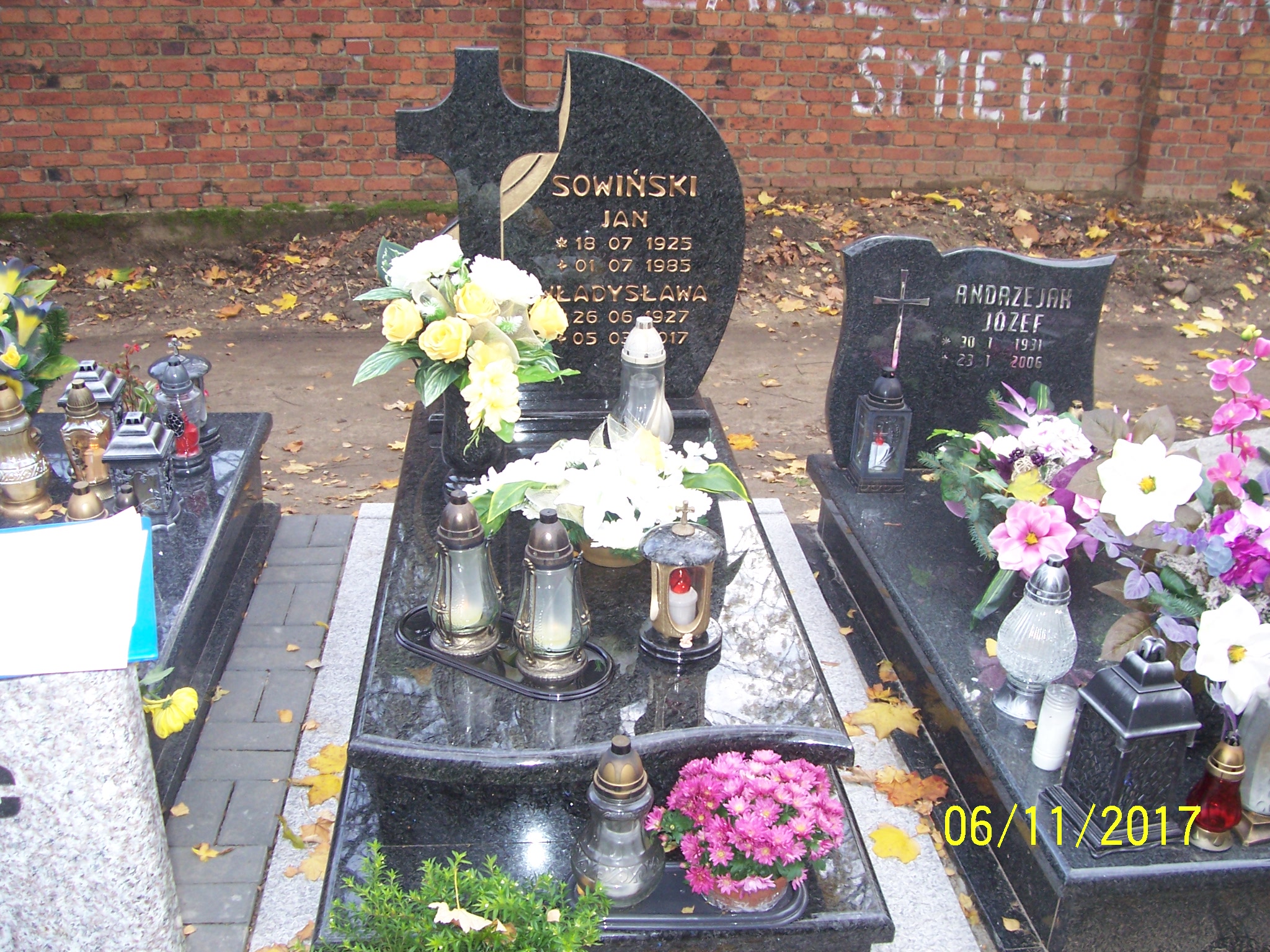 Grób Władysława Sowińska