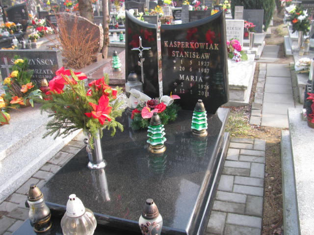 Grób Maria Kasperkowiak