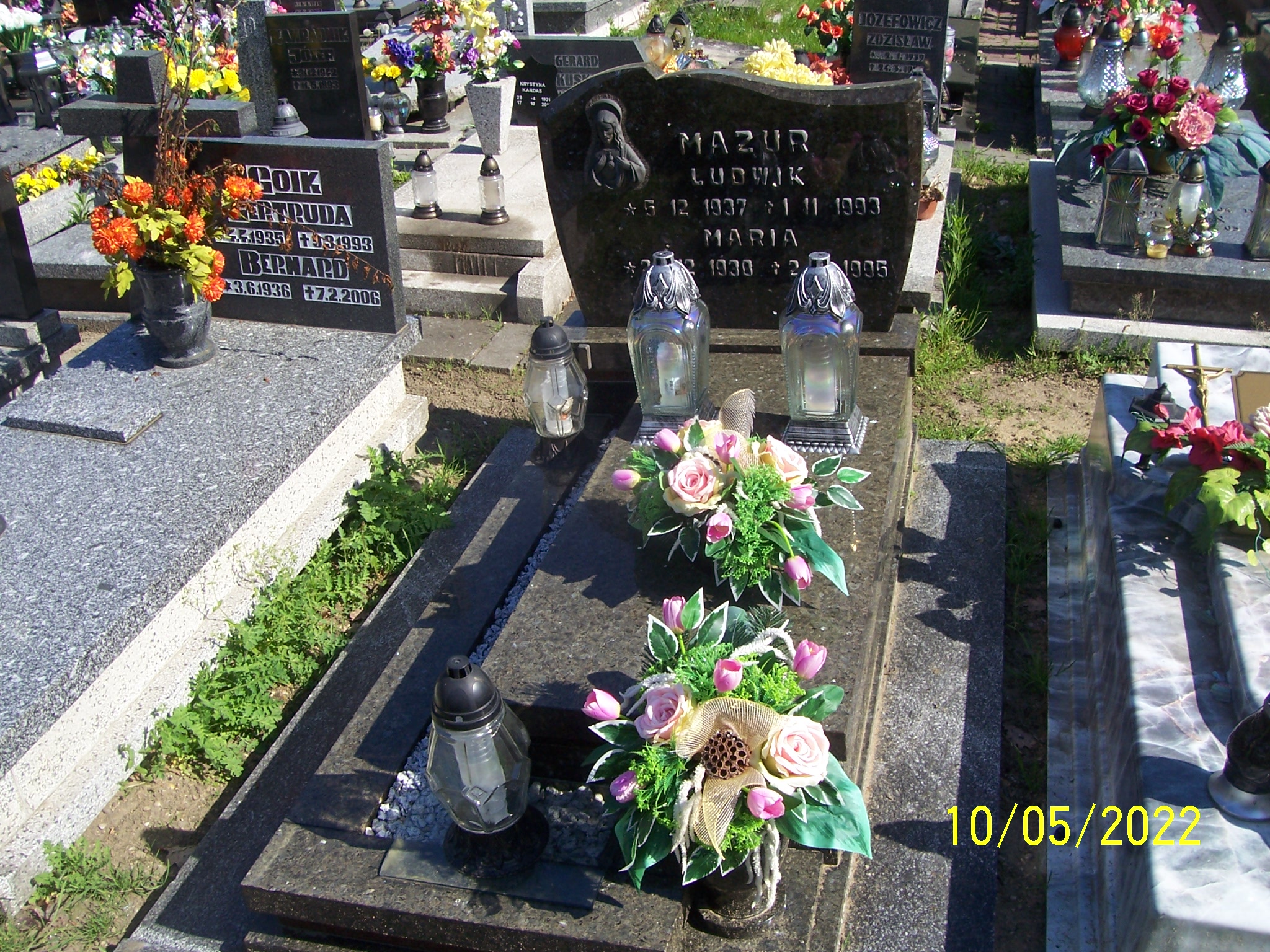 Grób Maria Mazur