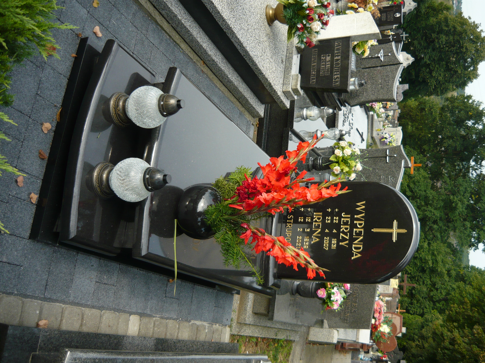 W. Strupowski Rybnik - Grobonet - Wyszukiwarka osób pochowanych